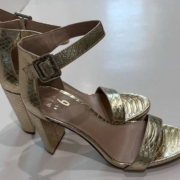 Mix No. 6 Gold Block Heel Sandals - Picture 6 of 12